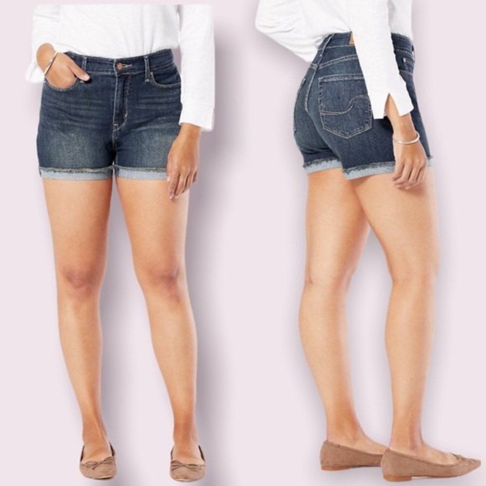 Levi’s High Rise Shortie Denim Shorts Womens Size 7 / 28